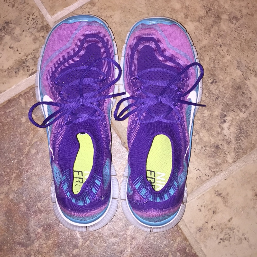 Nike shoes